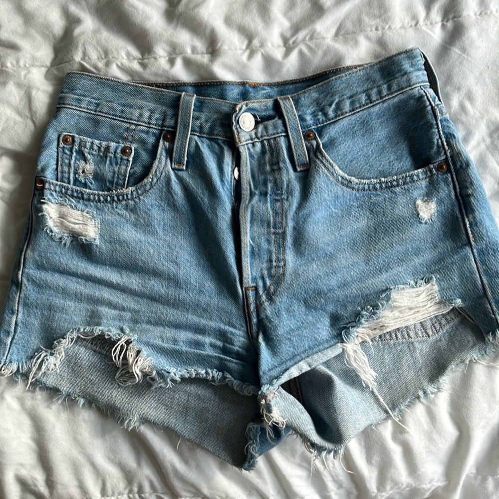 Levi’s 501 shorts
